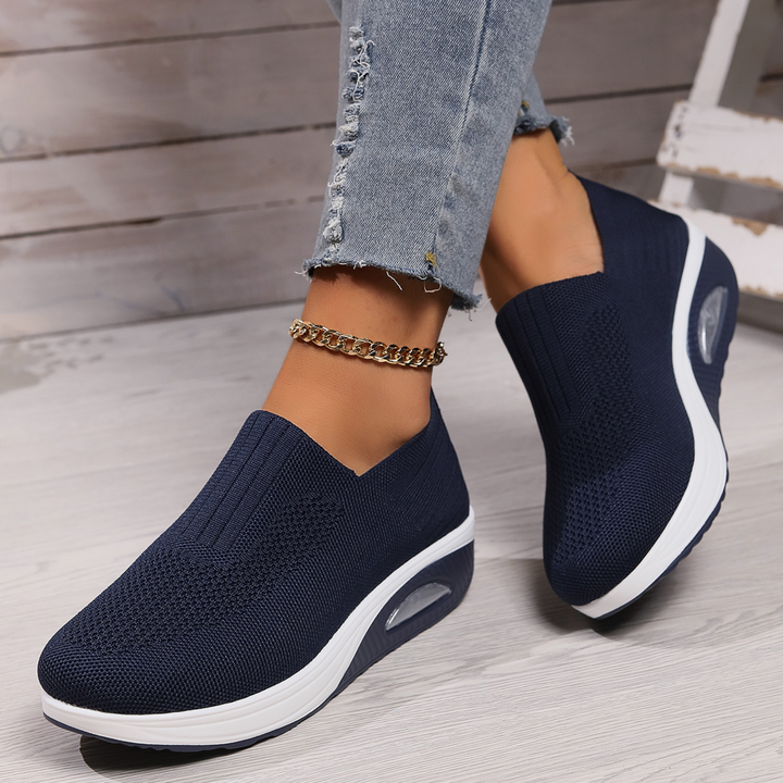 Laurence™ — Zapatillas slip-on con cuña para comodidad diaria