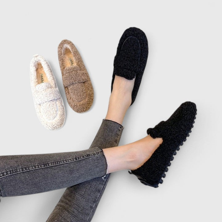Éloria™ — Pantuflas elegantes para una suavidad diaria absoluta