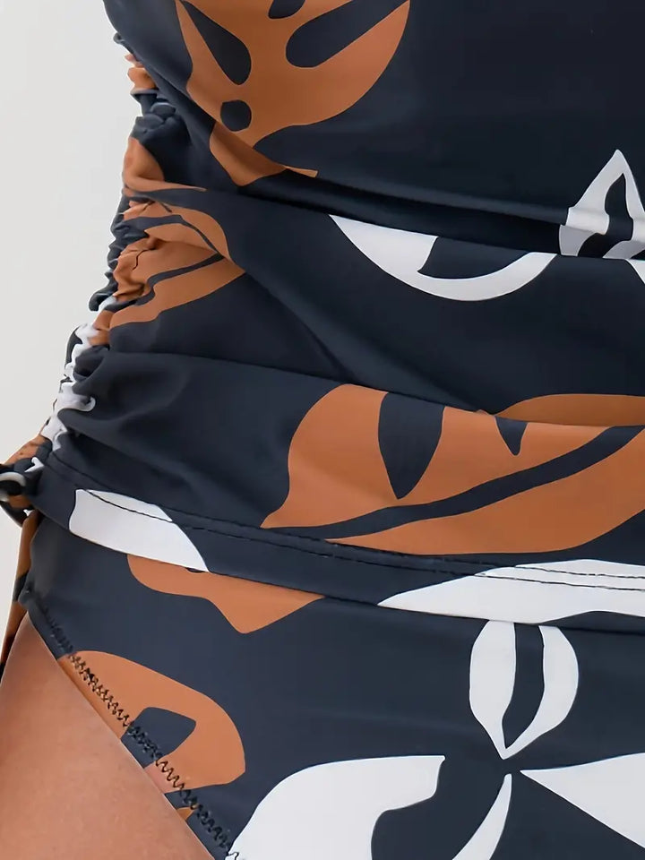 Isla | Conjunto de tankini con estampado de hojas tropicales